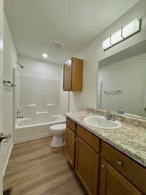 Building Photo - 2803 W Mockingbird Ln