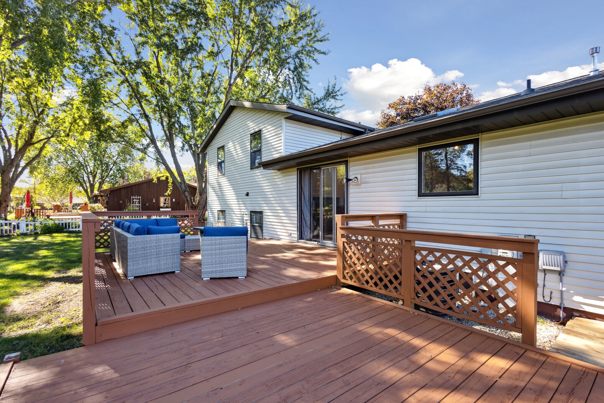 Building Photo - 2093 Tunis Rd