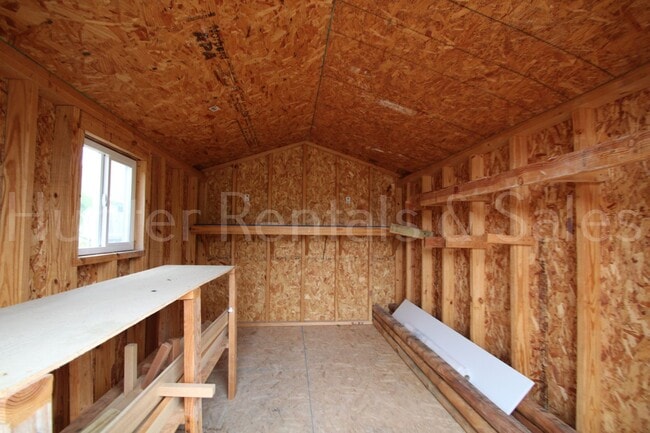 Building Photo - Walker Place Beauty