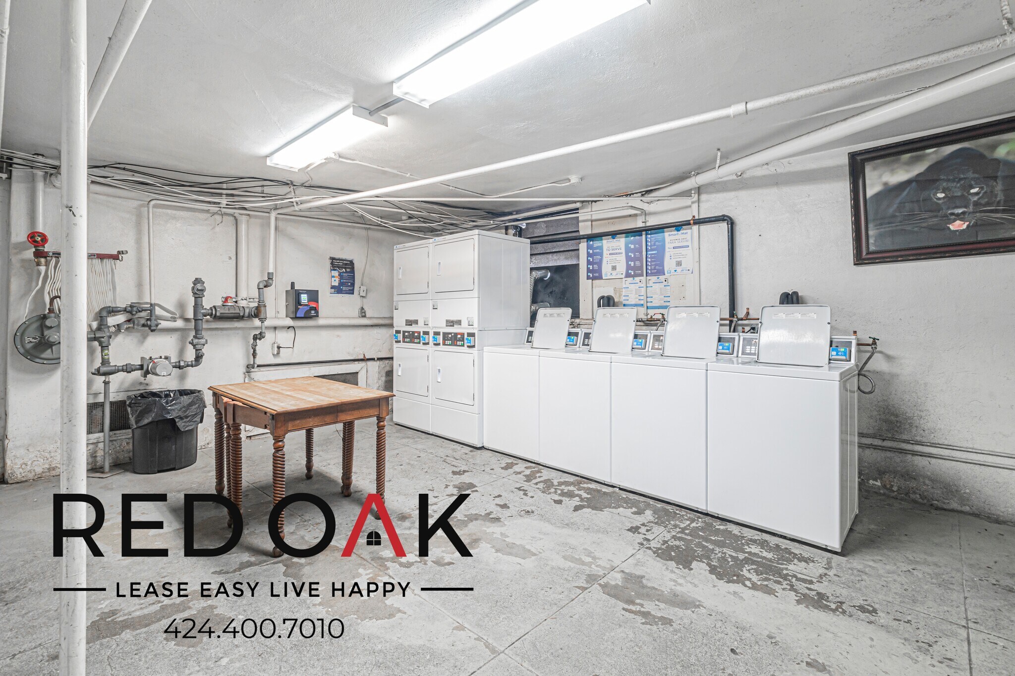 Building Photo - 687 Shatto Pl