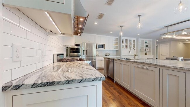 Building Photo - 3102 Foxfire Dr