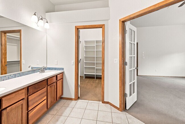 Building Photo - 8803 Wolf Lake Drive