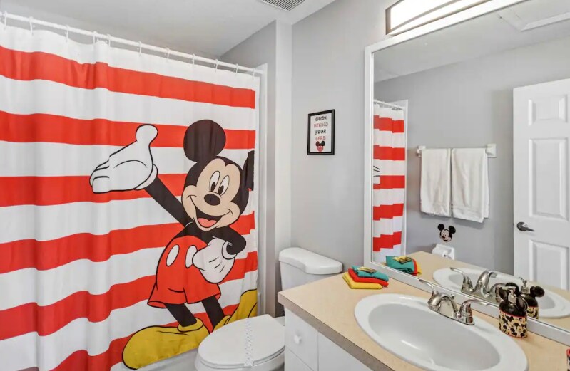 Building Photo - 8117 Princess Palm Ln