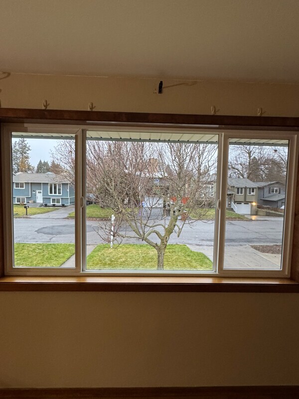 Building Photo - 4120 E Congress Ave