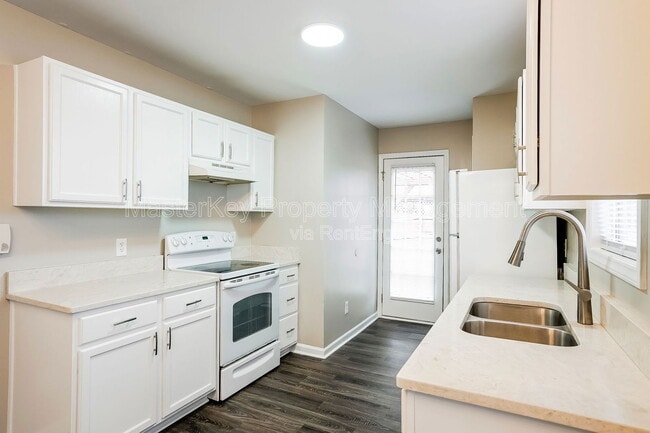 Building Photo - 3333 Woodmeadow Pkwy