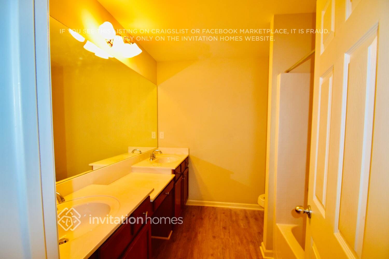 Building Photo - 2640 Wolf Lake Dr SW
