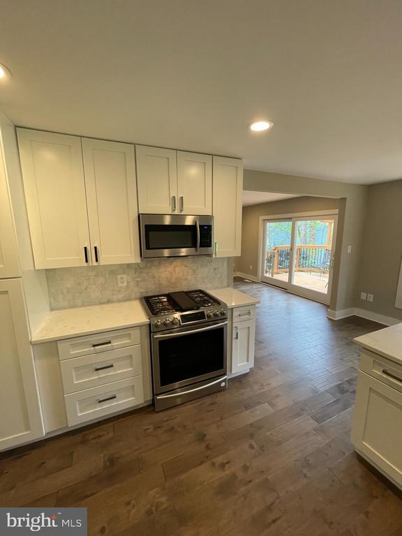 Building Photo - 3428 Reedy Dr
