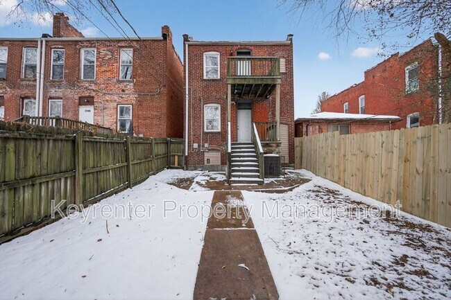 Building Photo - 3166 California Ave