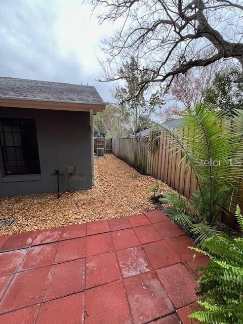 Building Photo - 411 Poplar Ct