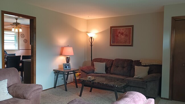 Living Room 1 - 270 N Hemlock Ave