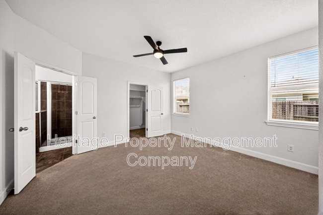 Building Photo - 7915 Cenote Dr
