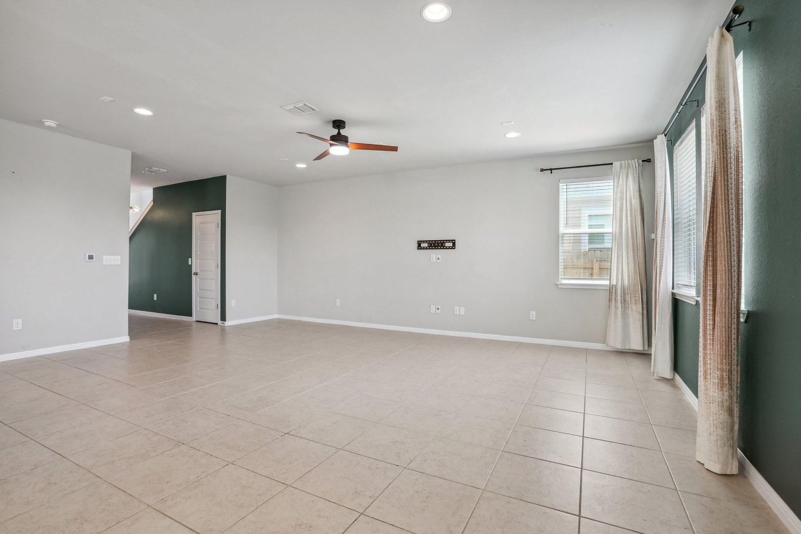 Building Photo - 10210 Ansel Dr