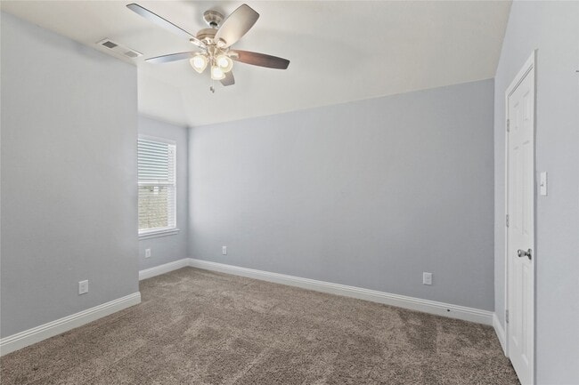 Building Photo - 4424 Overbrook Dr