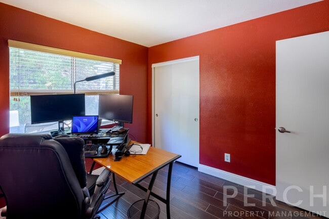 Building Photo - 3770 Dunbarton Way