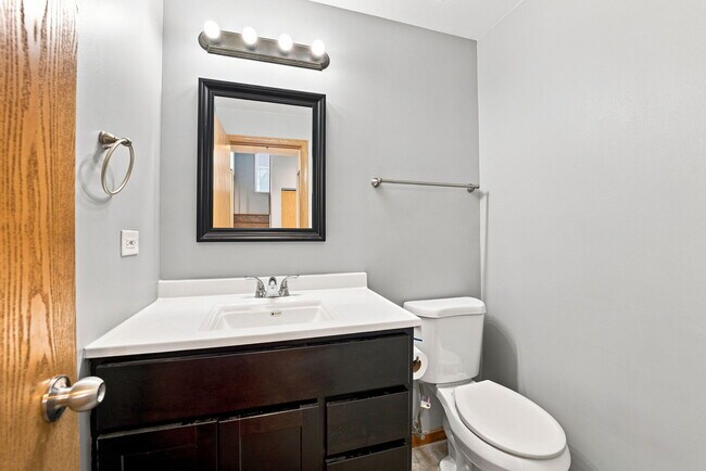 Building Photo - 2554 Warm Springs Ln