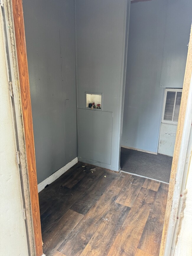 Building Photo - 930 US-278