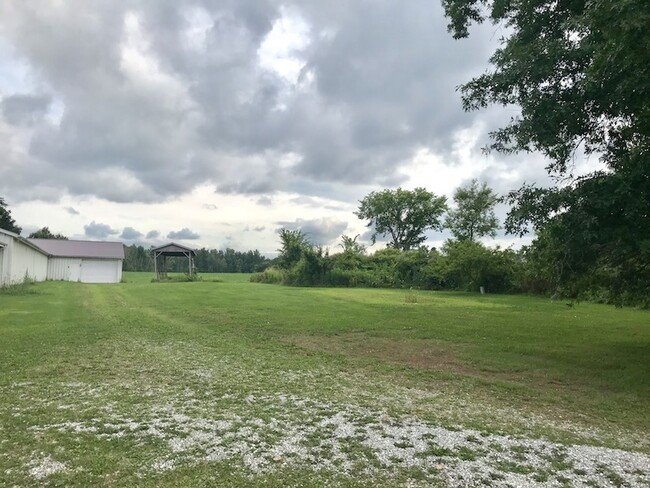 Building Photo - Country ranch in Willard