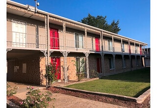 Building Photo - Casona Apartments by Hampshire