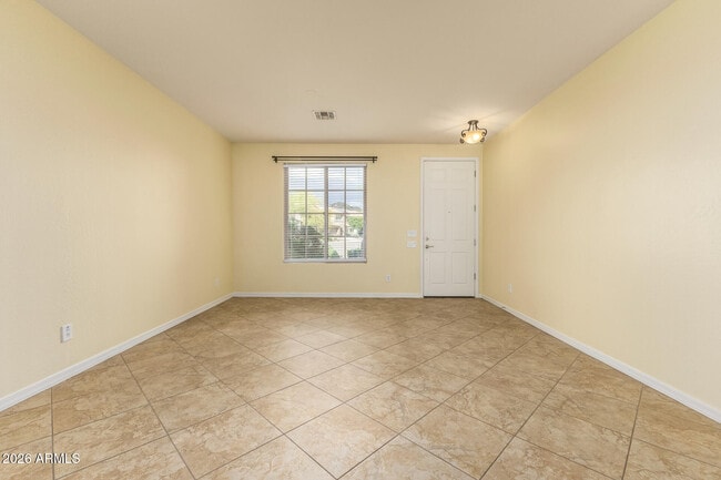 Building Photo - 5303 W Pinnacle Vista Dr