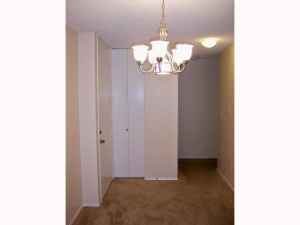 Front Hallway - 6455 La Jolla Blvd