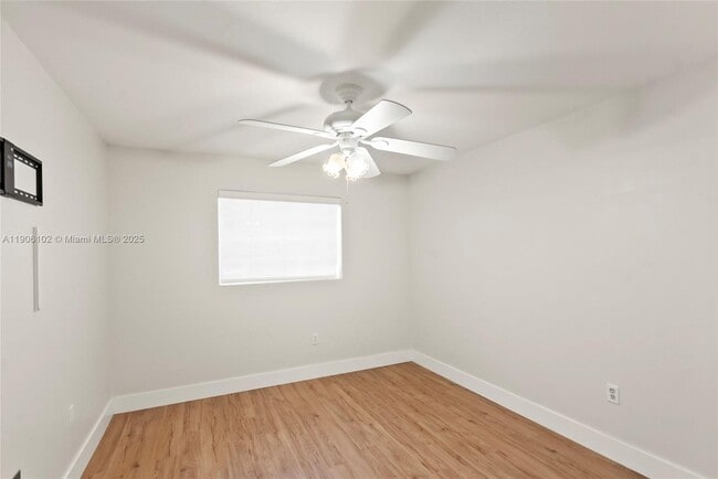 Building Photo - 15026 SW 141st Ct