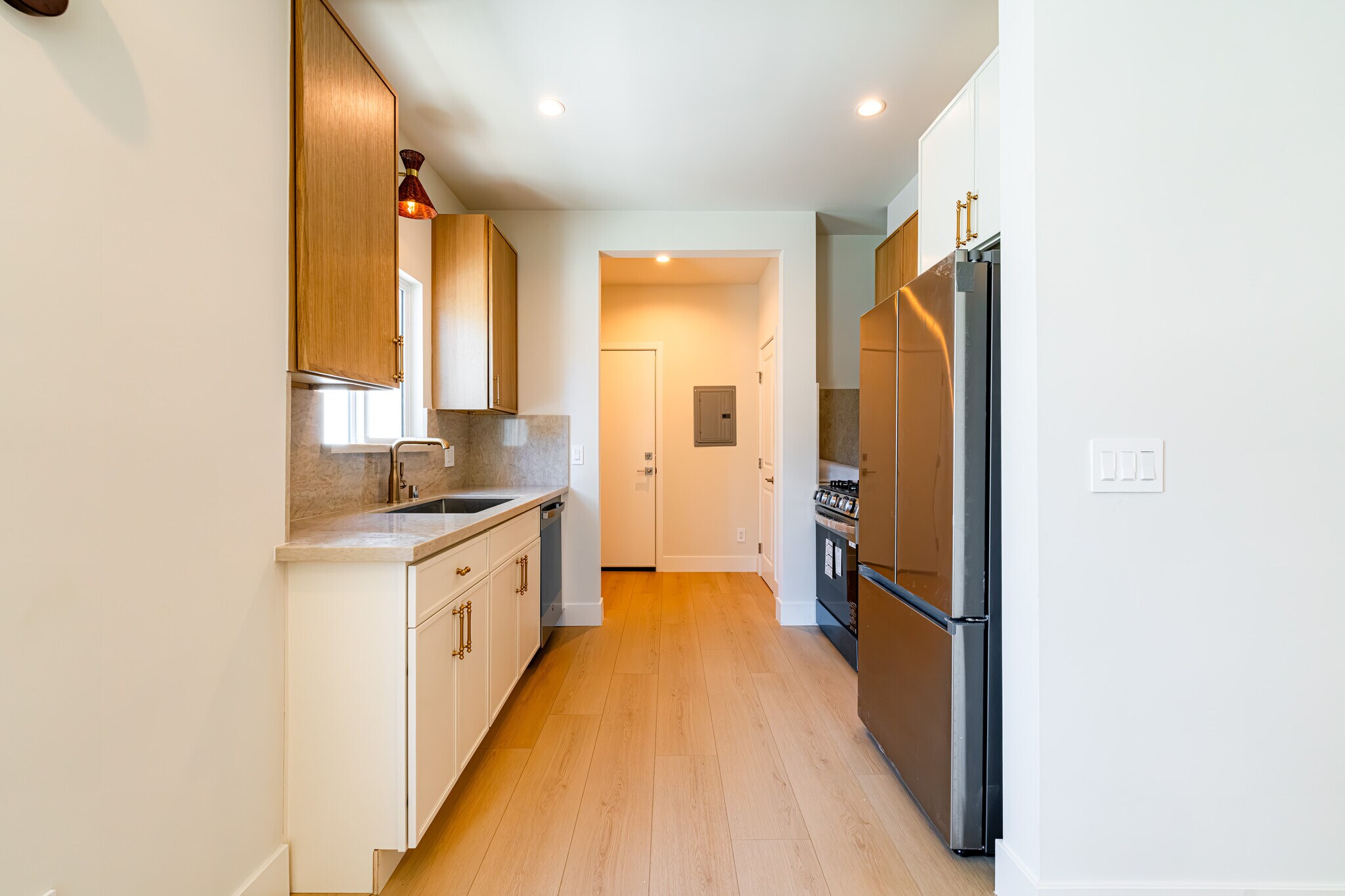Building Photo - 4637 W 18th St