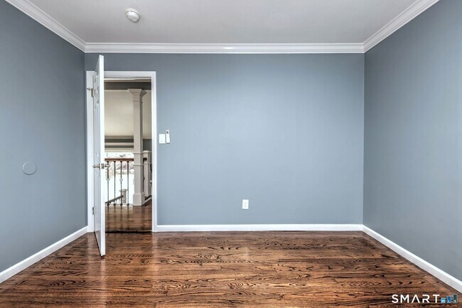 Building Photo - 31 Shawnee Rd