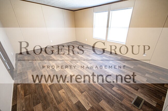 Building Photo - Homes for Rent in Franklinton NC - 4506 NC...