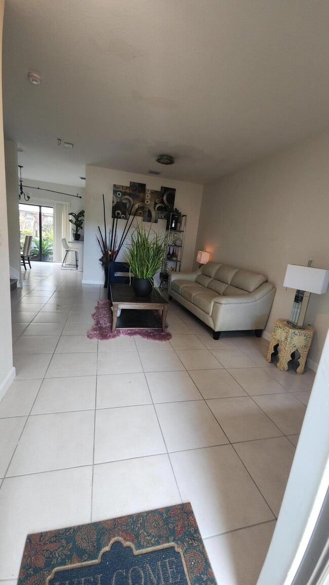 Building Photo - 6002 Clydesdale Ct