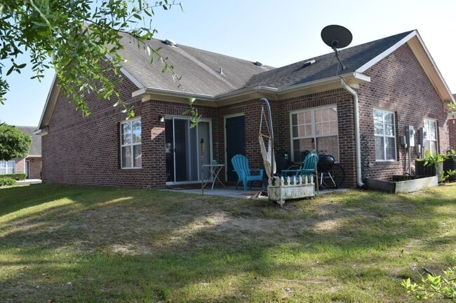 Building Photo - Home in Independence South