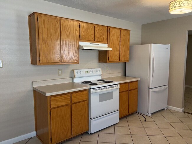 Building Photo - 4402 Breckenridge Dr