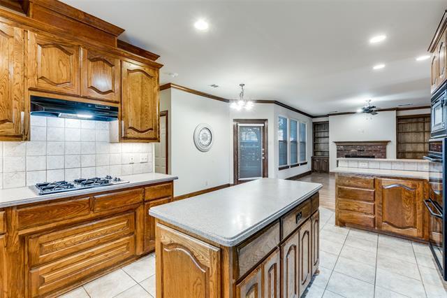 Building Photo - 6358 Llano Ave