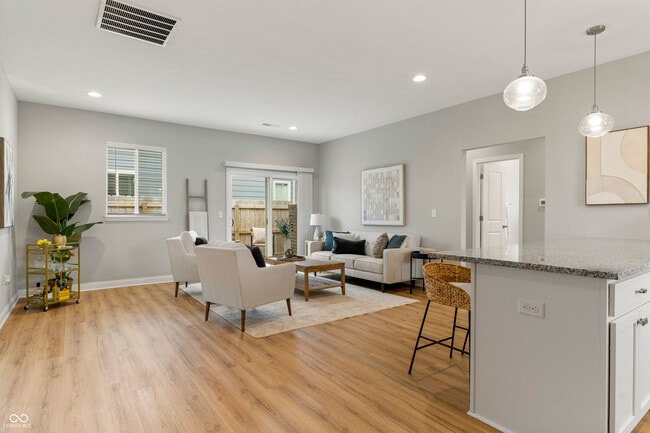Building Photo - 3936 Saddle Oak Dr