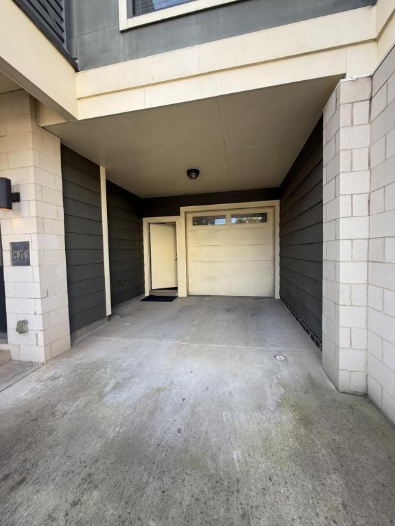 Building Photo - 2976 Textile Way