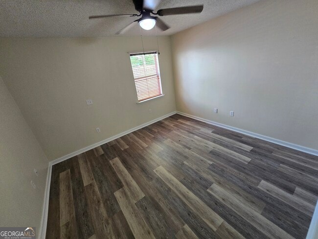 Building Photo - 106 Egret Ct