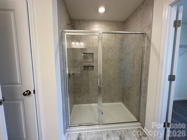 Building Photo - 2897 Yeager Dr NW