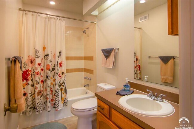 Downstairs Bathroom - 1400 Pin Oak Dr