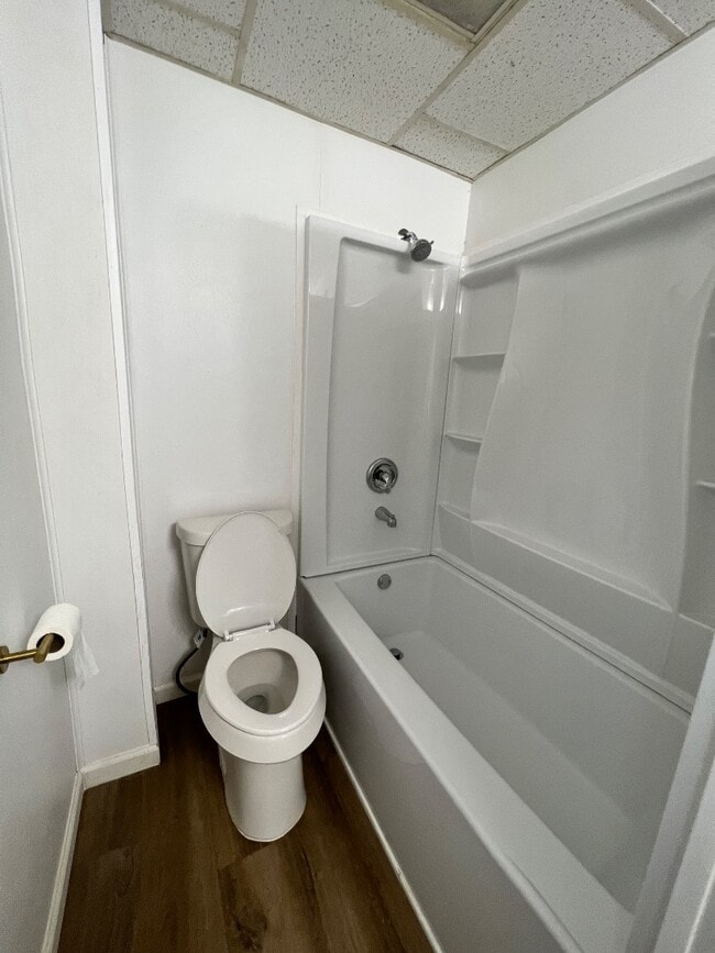 Building Photo - 2140 2nd St