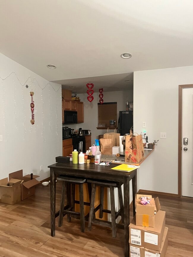 Building Photo - 232 Poplar St