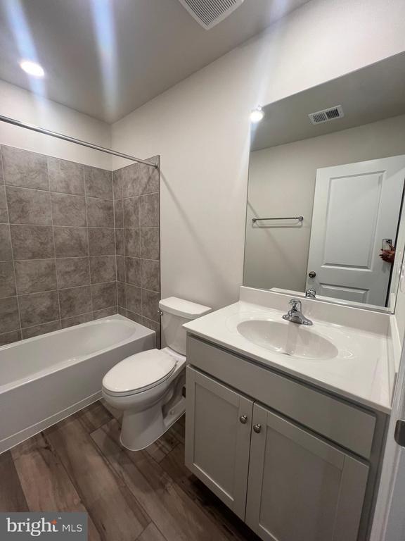 Building Photo - 311 Sandy Btm Cir