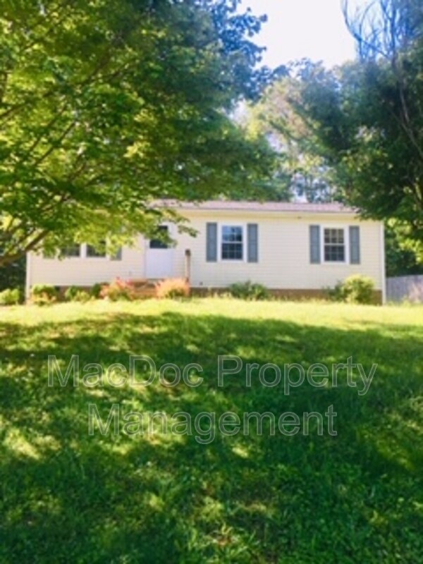 11304 Maplewood Dr 11304 Maplewood Dr Locust Grove VA 22508