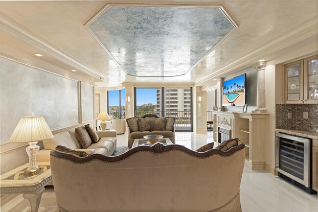 Building Photo - 2917 S Ocean Blvd