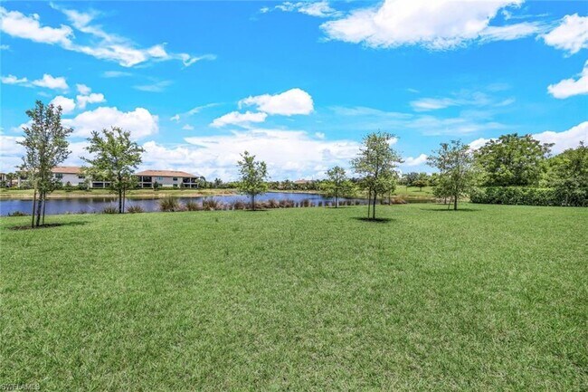 Building Photo - 2375 Montserrat Ln