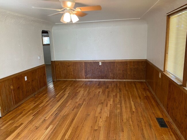Building Photo - Cozy 4-Bedroom, 2-Bath Home Near CMU!