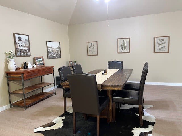 Building Photo - 3310 Wedgwood St