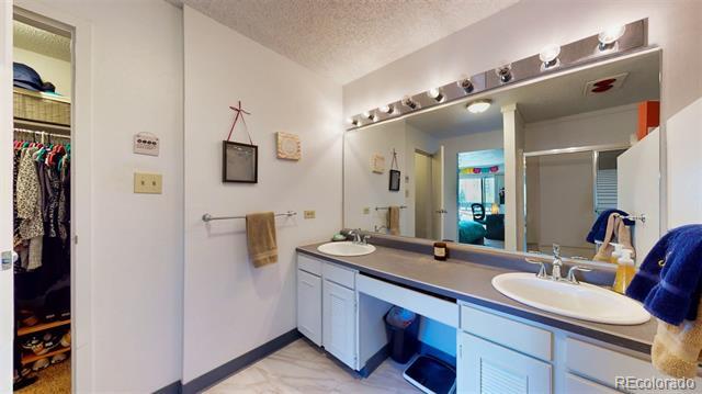 Building Photo - 555 E 10th Ave