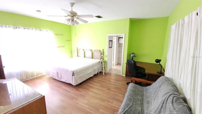 Building Photo - 2405 Neptune Rd