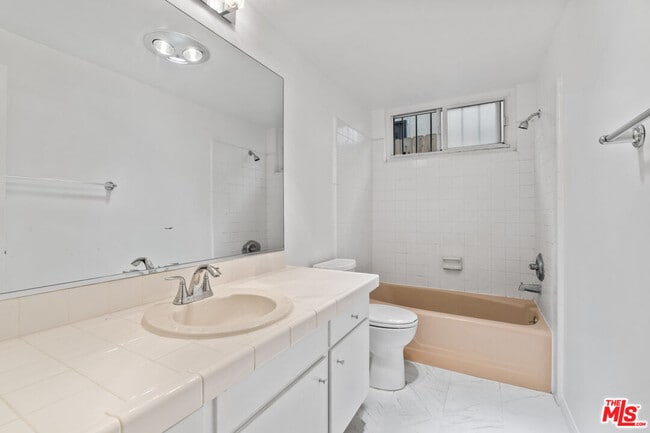 Building Photo - 7712 Pso Del Rey