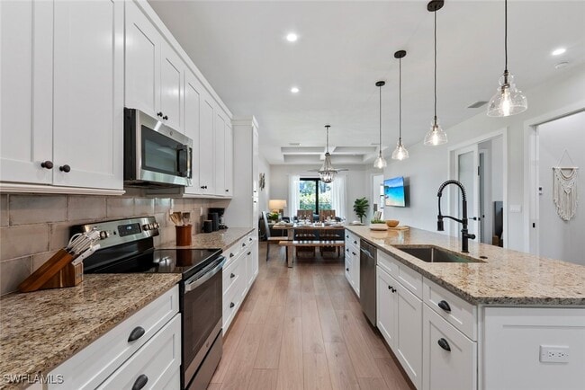 Building Photo - 3552 Hibiscus Ave