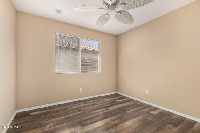 Building Photo - 8642 W Laurel Ln